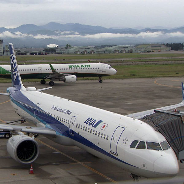 小松市（こまつの杜・小松空港・航空プラザ）