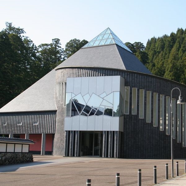 富山県 立山博物館